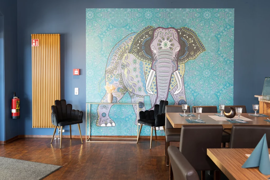 Innenanstrich & Farbkonzept - indisches Restaurant - Armagan Maler München